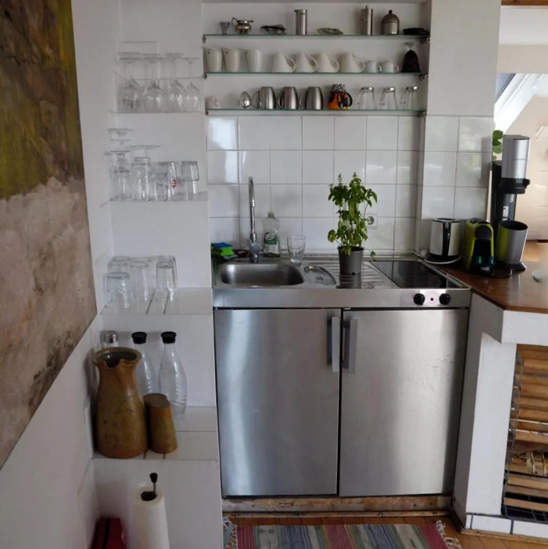 Artistic Romantic Central Loft I Self Checkin דירה